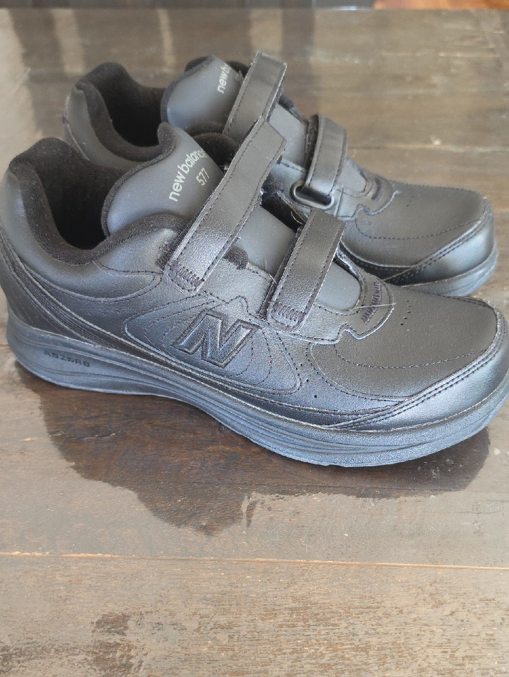 (10) New Balance Women's Black Double-Strap Sneakers Comfy Walking Neutral Class